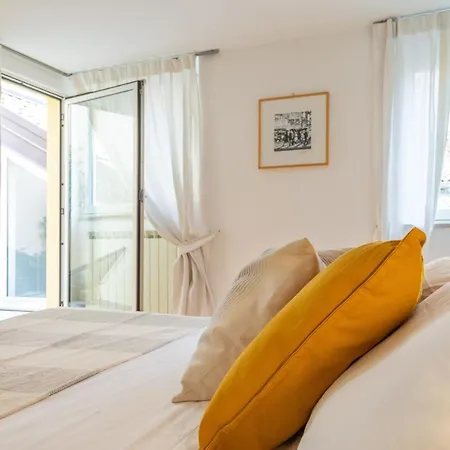 80m² 3 Slaapkamer, 3 Privé Badkamer In Stadscentrum *