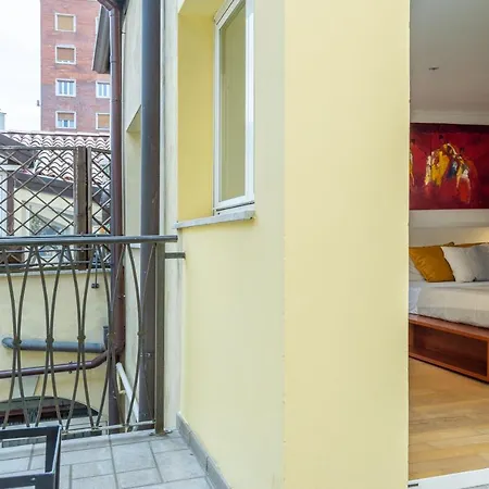 Luxury 350 Sq Mt Flat With Terrace *