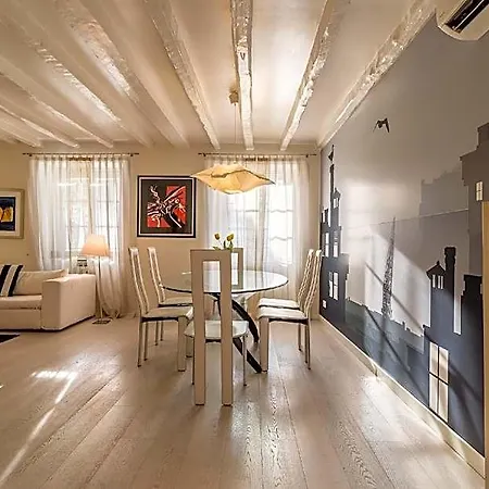 Apartment Luxury 350 Sq Mt Flat With Terrace