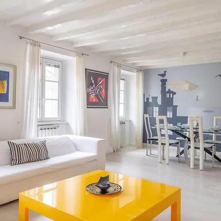 Luxury 350 Sq Mt Flat With Terrace